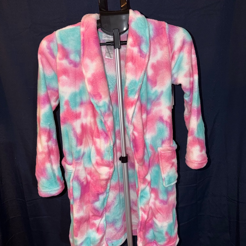 Girls size 10/12 matching robe with slippers set